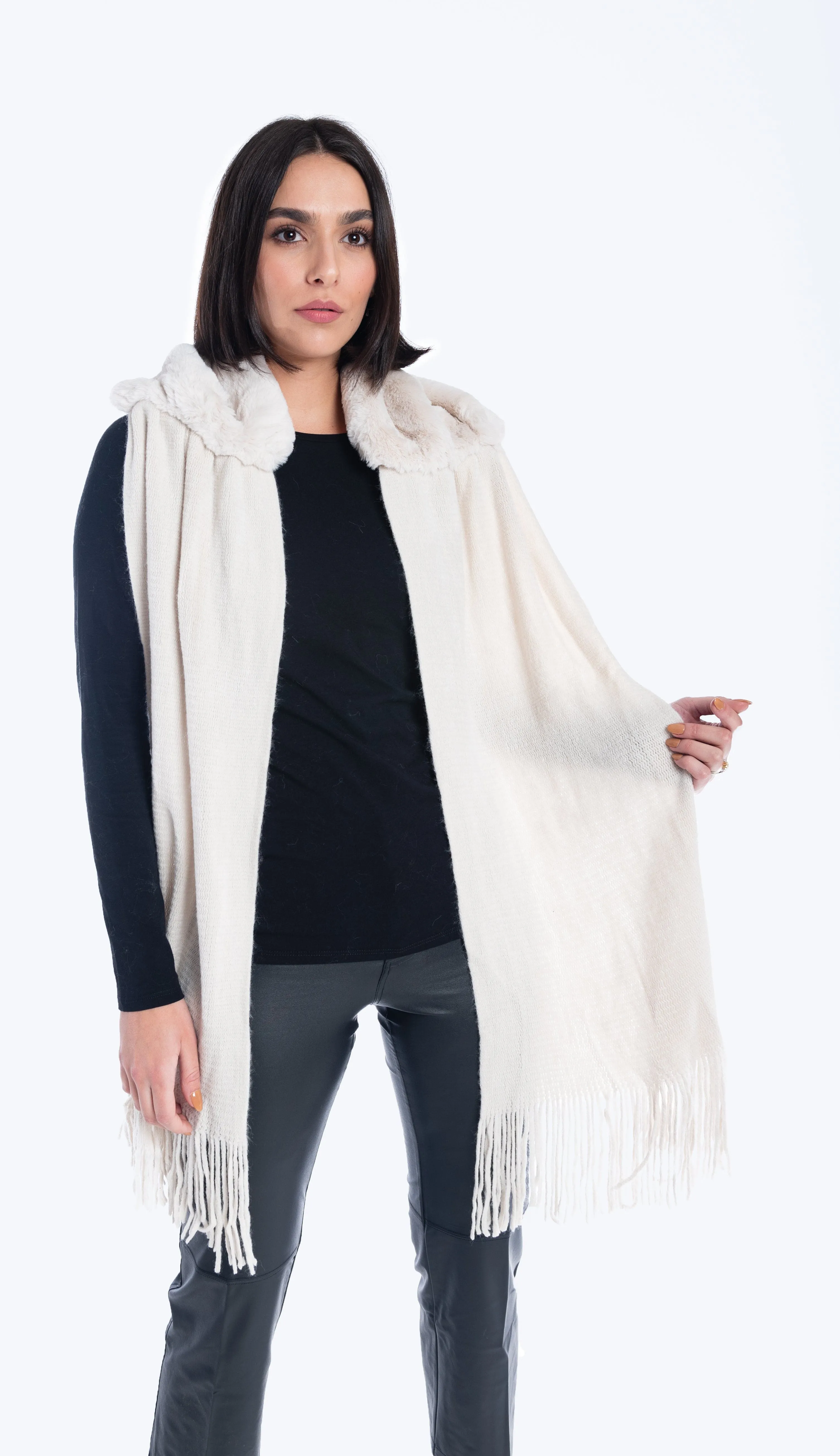 Faux Fur Scarf Stole in Ivory